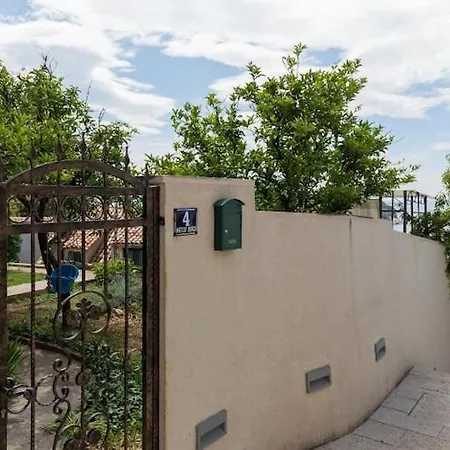 Apartman Purple Rain - With Terrace & Sea View Dubrovnik