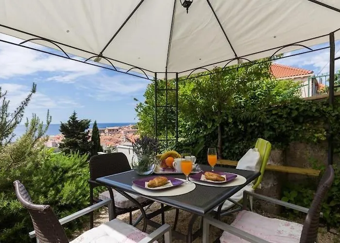 Purple Rain - With Terrace & Sea View